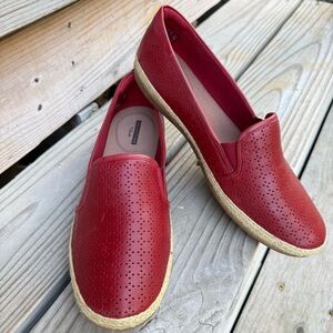Clarks Red Loafers Espadrille Wrapped Edge Leather Rubber Outsole Flats Wide 11